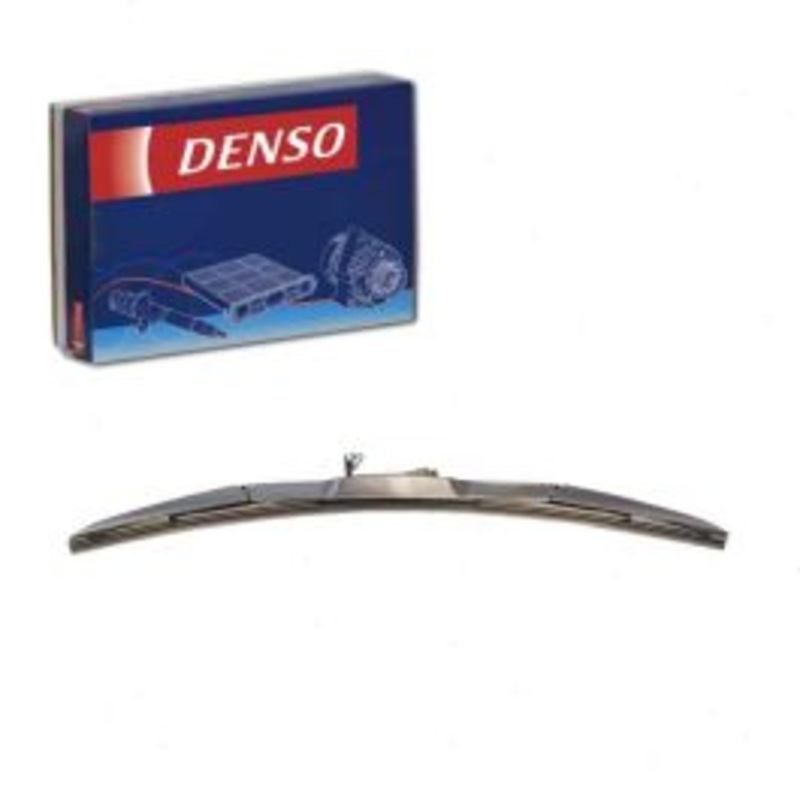 DENSO Front Right 17" Wiper Blade for 1987-1989 Mitsubishi Precis