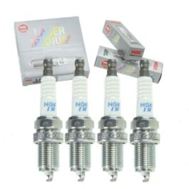 4 pc NGK Laser Iridium Spark Plugs for 1992-1993 Geo Storm 1.8L L4
