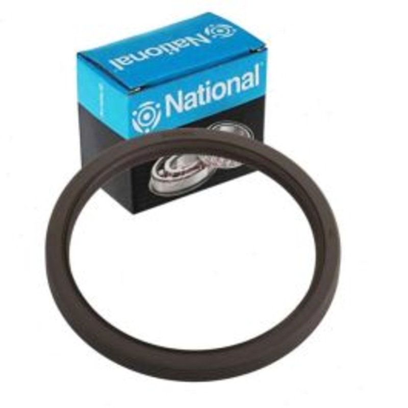 National Rear Engine Crankshaft Seal for 1987-1991 Ford LTD Crown Victoria