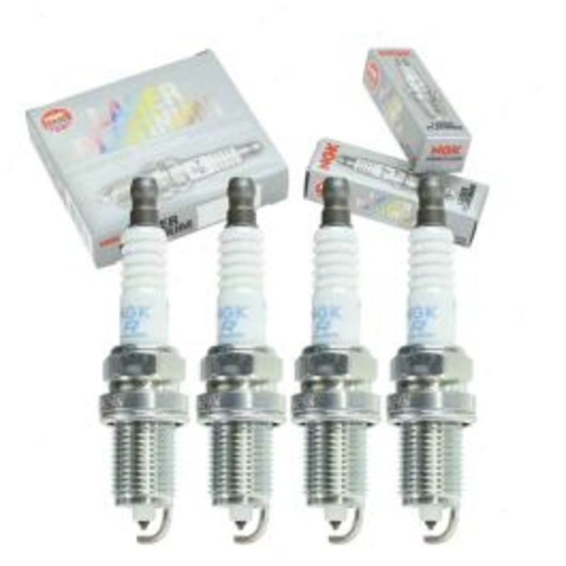 4 pc NGK Laser Platinum Spark Plugs for 1993-1997 Honda Civic del Sol 1.5L 1.6L L4