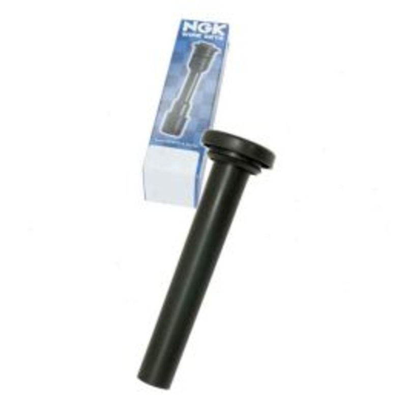 NGK Ignition Coil Boot for 2000-2002 Honda Passport 3.2L V6