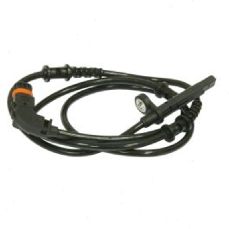 Hitachi Front Left ABS Wheel Speed Sensor for 2017 Mercedes-Benz GLE63 AMG 5.5L V8