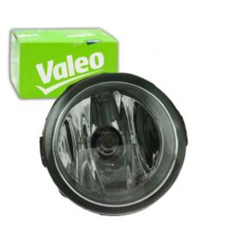 Valeo Right Fog Light for 2011-2012 Infiniti G25