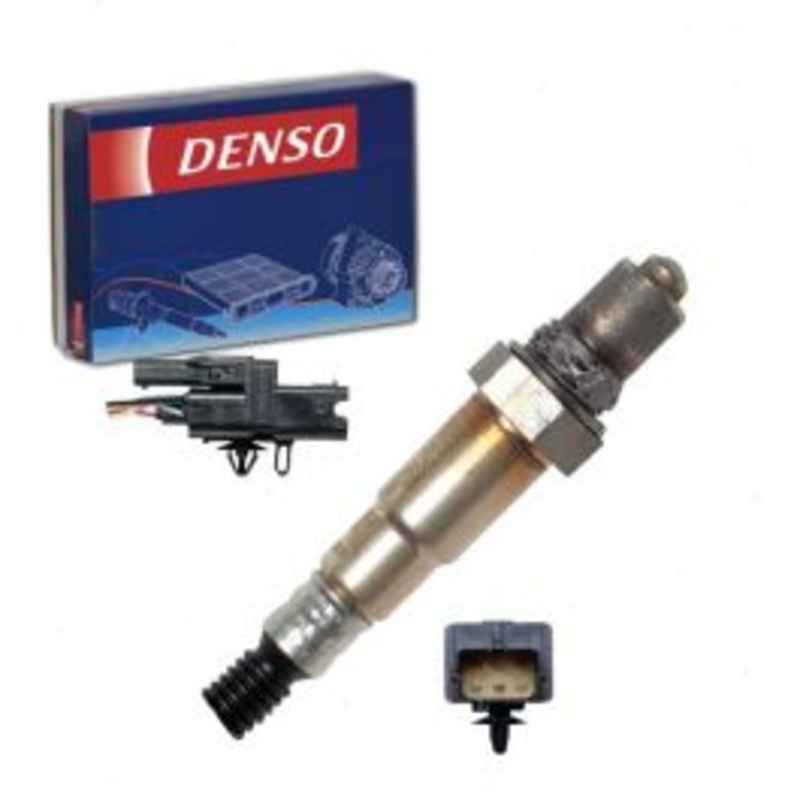 DENSO Upstream Left Air Fuel Ratio Sensor for 2004 Nissan Pathfinder Armada 5.6L V8