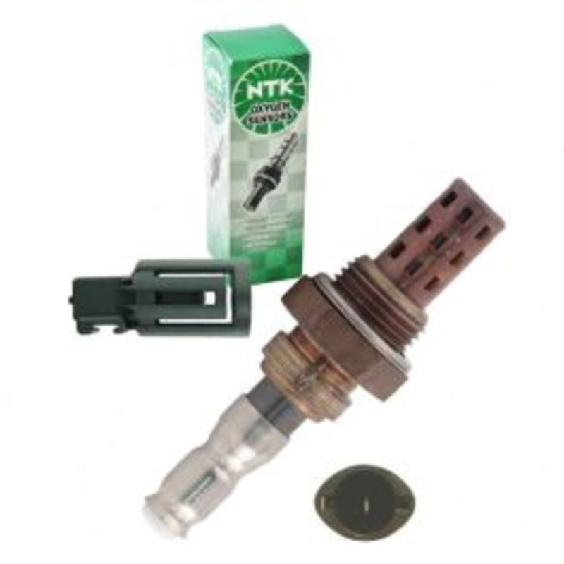 NGK NTK Upstream Oxygen (O2) Sensor for 1983-1987 Renault Alliance 1.4L 1.7L L4