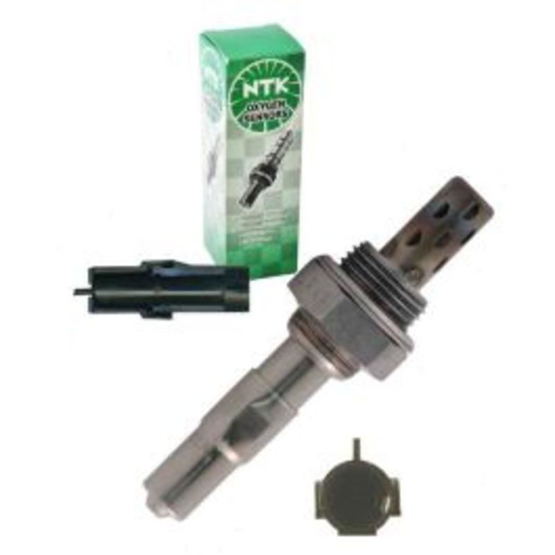 NGK NTK Upstream Oxygen (O2) Sensor for 1995-1996 AM General Hummer 5.7L V8