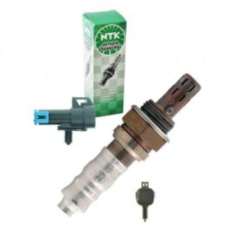NGK NTK Upstream Oxygen (O2) Sensor for 2004 Saturn L300 2.2L L4