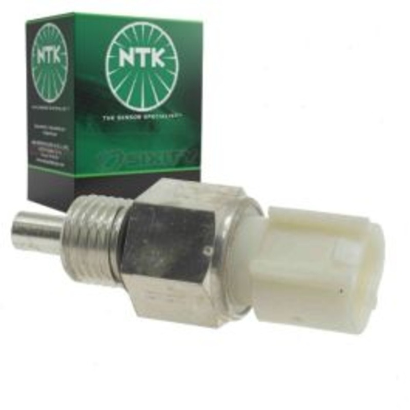 NTK Oil Temperature Sensor for 1998-2001 Toyota Sienna