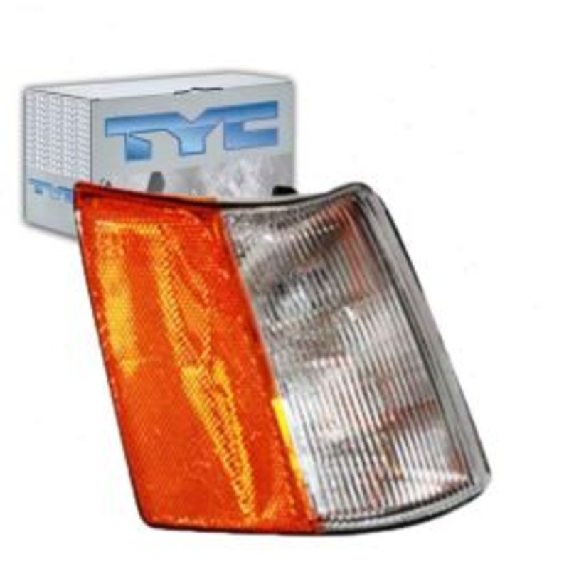 TYC Front Right Parking Side Marker Light for 1993-1998 Jeep Grand Cherokee