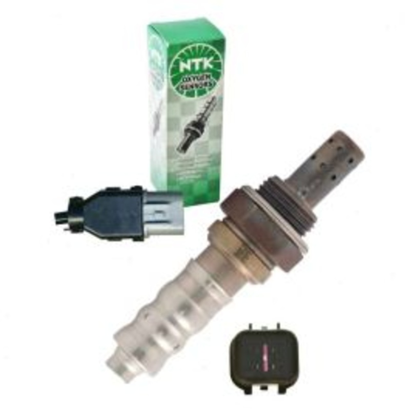 NGK NTK Upstream Left Oxygen (O2) Sensor for 2003-2006 Hyundai Santa Fe 3.5L V6