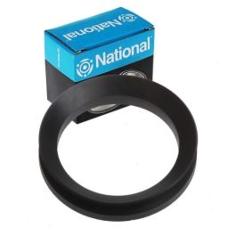 National Front Inner Axle Spindle Seal for 1987 GMC V2500