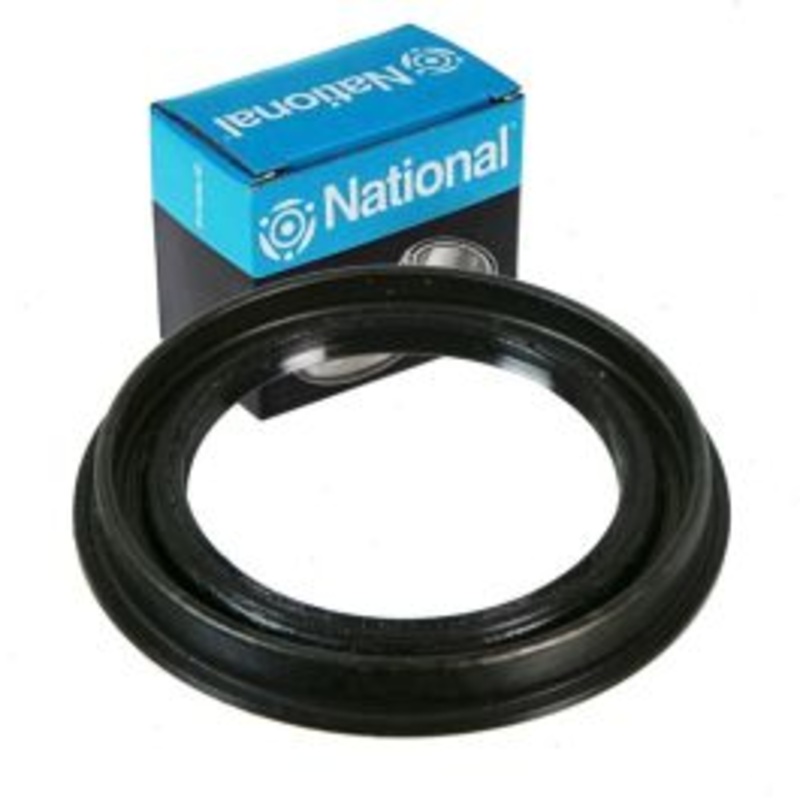 National Front Right Axle Shaft Seal for 2005-2018 Nissan Frontier