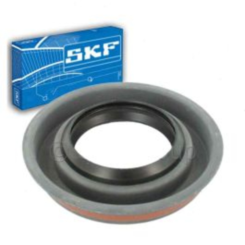 SKF Rear Differential Pinion Seal for 1999-2002 Ford E-150 Econoline