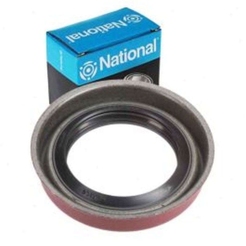 National Front Transfer Case Output Shaft Seal for 1981-1986 Chevrolet K20